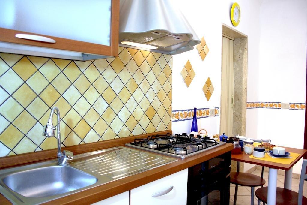 Orfani Apartments Trapani Extérieur photo